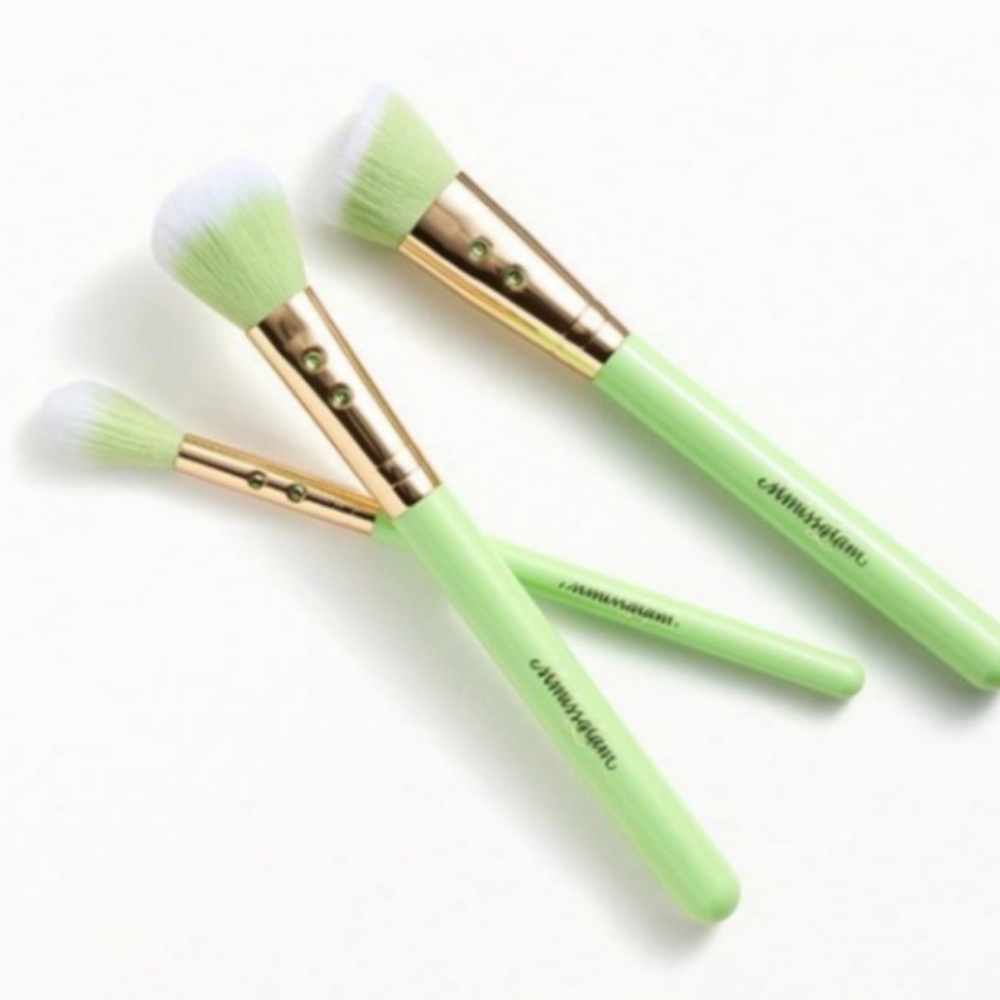Missglam green trio brush set